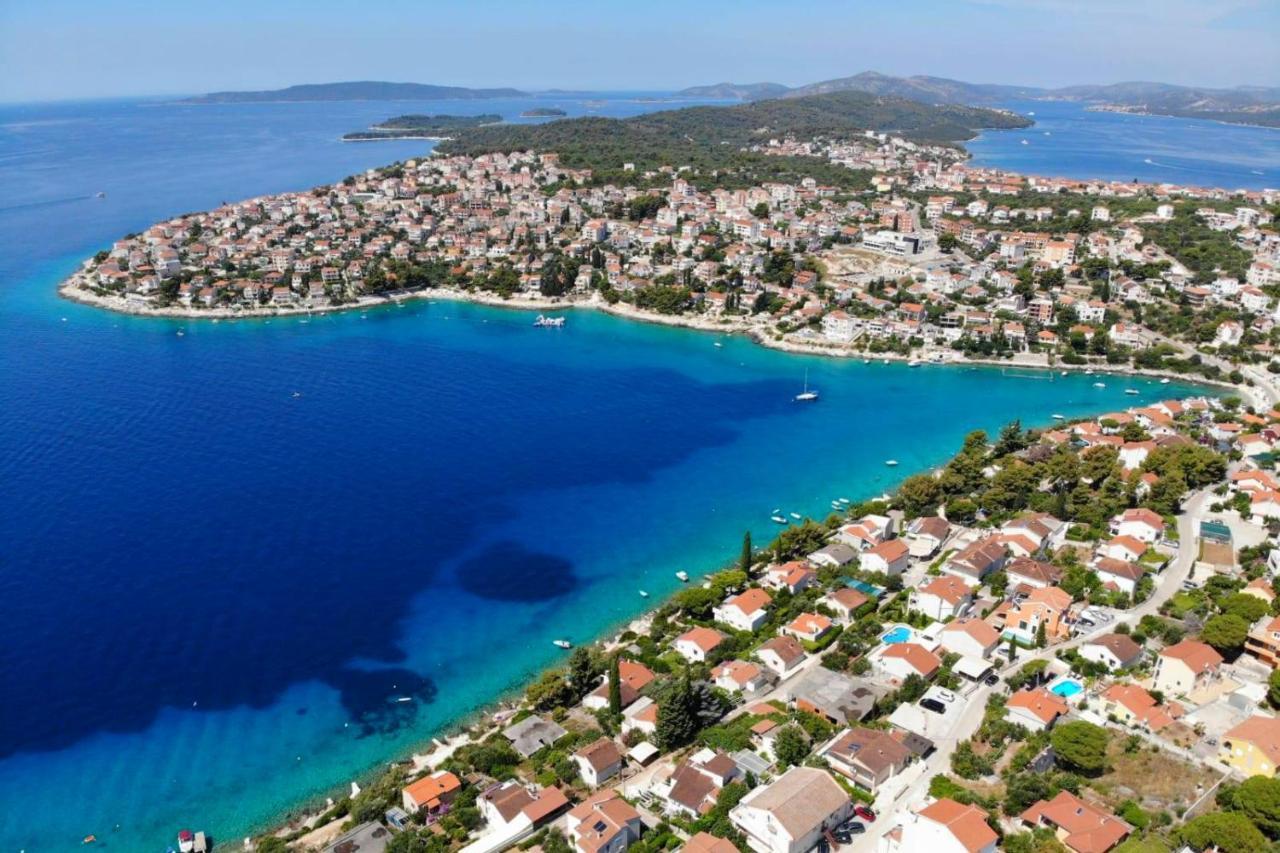 Apartments With A Parking Space Mavarstica, Ciovo - 12435 Trogir Buitenkant foto